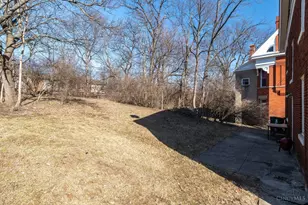 3025 Gilbert Ave, Cincinnati, OH 45206 - Photo 27
