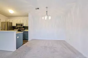 979 Cedar Ridge Dr, Pierce Township, OH 45245 - Photo 9