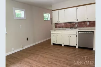 230 Kenyon Drive, Wilmington, OH 45177 - Photo 9