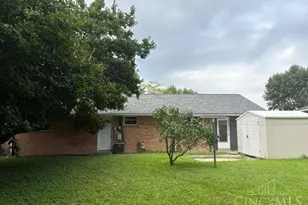 230 Kenyon Dr, Wilmington, OH 45177 - Photo 3