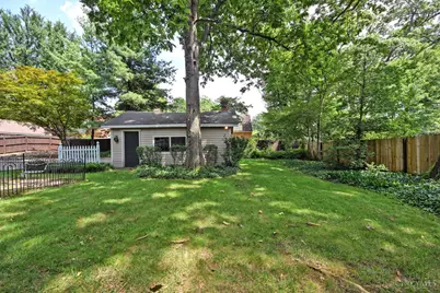 1652 Beacon Street, Cincinnati, OH 45230 - Photo 51