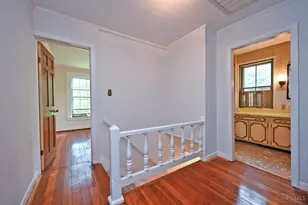 1652 Beacon St, Cincinnati, OH 45230 - Photo 33
