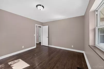1263 W Galbraith Road, Cincinnati, OH 45231 - Photo 17