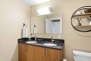 15 W Fourth St, Cincinnati, OH 45202 - Photo 25