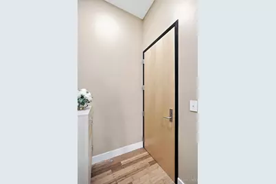 15 W Fourth Street #202, Cincinnati, OH 45202 - Photo 9