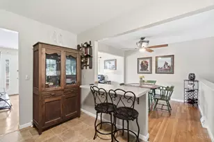 296 Beechridge Dr, Springfield Township, OH 45216 - Photo 13