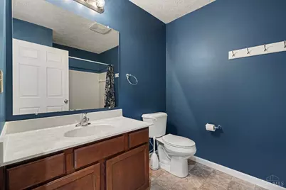 1079 Spruce Glen, Hamilton Township, OH 45152 - Photo 21