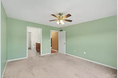 1079 Spruce Glen, Hamilton Township, OH 45152 - Photo 15