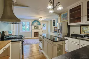 445 Ludlow Ave, Cincinnati, OH 45220 - Photo 13