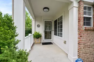 6741 Verde Ridge Dr, Green Township, OH 45247 - Photo 3