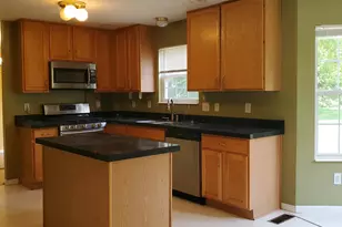 5865 Stillwater Dr, Deerfield Township, OH 45040 - Photo 7