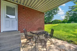 3032 Crestmoor Ln, Green Township, OH 45238 - Photo 7