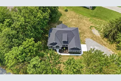 672 Waynoka Drive, Jackson Township, OH 45171 - Photo 3