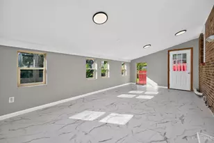 11255 Logenberry Cir, Forest Park, OH 45240 - Photo 15