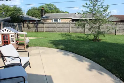 1060 Mayfair Dr, Wilmington, OH 45177 - Photo 7