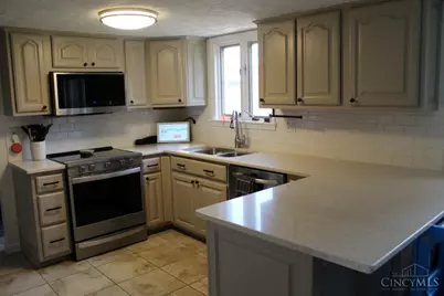 1060 Mayfair Dr, Wilmington, OH 45177 - Photo 15