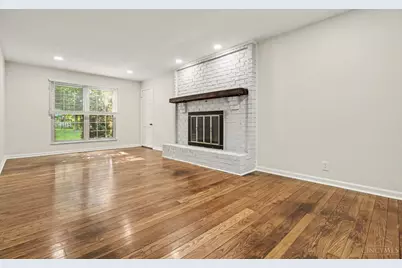 10426 Briarcove Lane, Symmes Township, OH 45242 - Photo 11