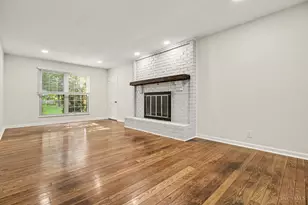 10426 Briarcove Ln, Symmes Township, OH 45242 - Photo 11