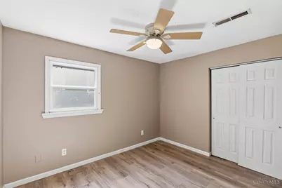481 E Sharon Road, Glendale, OH 45246 - Photo 21