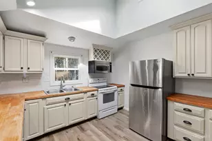 481 E Sharon Rd, Glendale, OH 45246 - Photo 11