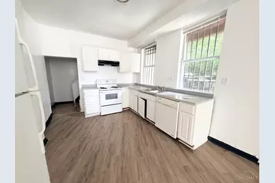 252 Renner St, Cincinnati, OH 45214 - Photo 3