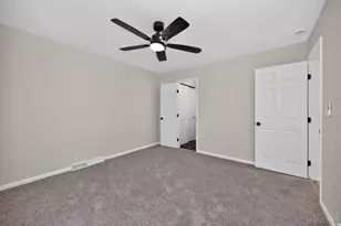 4074 E Kemper Rd, Sharonville, OH 45241 - Photo 25