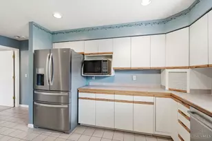 8255 Lakevalley Dr, Colerain Township, OH 45247 - Photo 21