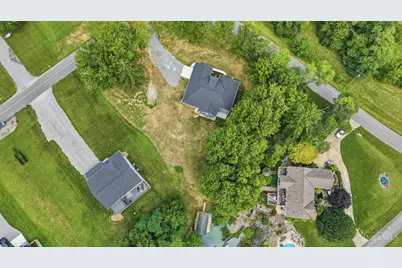 668 Waynoka Drive, Jackson Township, OH 45171 - Photo 9