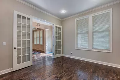 8925 Kenwood Road, Blue Ash, OH 45242 - Photo 17