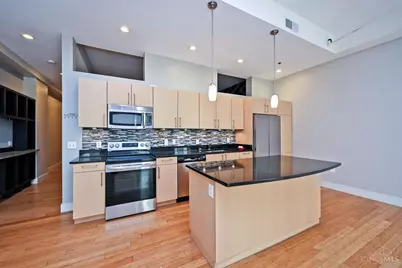 15 W Fourth Street #401, Cincinnati, OH 45202 - Photo 23