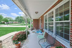 113 Lynnview Dr, Mason, OH 45040 - Photo 3