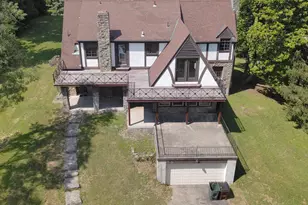 2019 Adams Rd, Cincinnati, OH 45231 - Photo 5