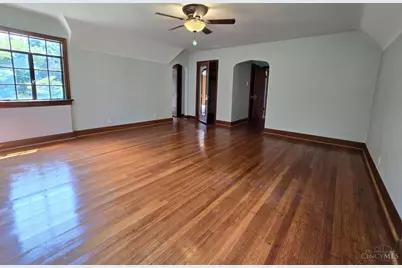 2019 Adams Road, Cincinnati, OH 45231 - Photo 7
