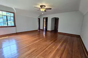 2019 Adams Rd, Cincinnati, OH 45231 - Photo 7