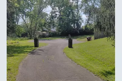 2019 Adams Road, Cincinnati, OH 45231 - Photo 55