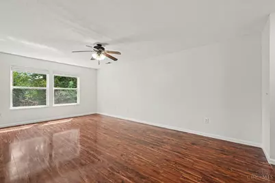 357 Hartford Court, Hamilton Township, OH 45039 - Photo 7