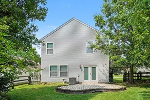 357 Hartford Ct, Hamilton Township, OH 45039 - Photo 23
