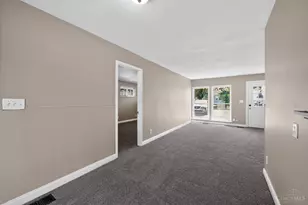 8745 Daly Rd, Springfield Township, OH 45231 - Photo 7