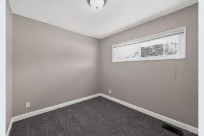 8745 Daly Road, Springfield Township, OH 45231 - Photo 17