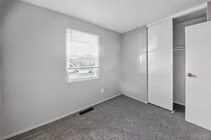 1959 Lotushill Dr, Springfield Township, OH 45240 - Photo 19