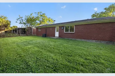 1959 Lotushill Drive, Springfield Township, OH 45240 - Photo 5