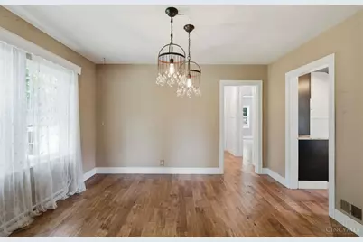 3605 E Galbraith Road, Amberley, OH 45236 - Photo 9