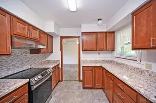 10650 Pippin Rd, Colerain Township, OH 45231 - Photo 21