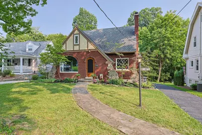 1007 Urbancrest Place, Cincinnati, OH 45226 - Photo 3