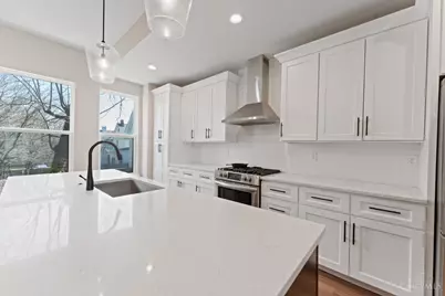 3906 Edwards Road #B, Cincinnati, OH 45209 - Photo 13