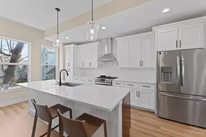 3906 Edwards Road #B, Cincinnati, OH 45209 - Photo 15