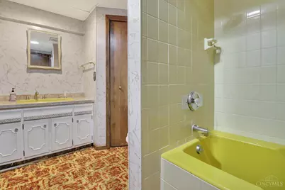 395 Rockford Drive, Hamilton, OH 45013 - Photo 39