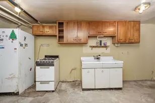 2240 Feldman Ave, Norwood, OH 45212 - Photo 37