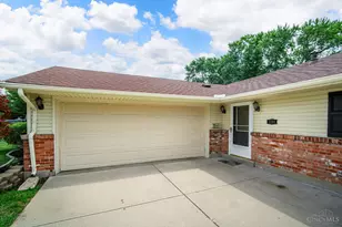 2198 Cherry Oak Dr, Kettering, OH 45440 - Photo 27