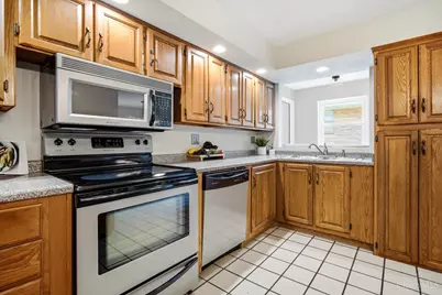 2198 Cherry Oak Drive, Kettering, OH 45440 - Photo 11